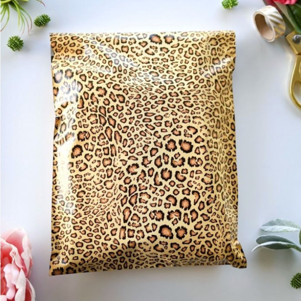 50 10x13 Leopard Print Poly Mailers PRICE IS FIRM